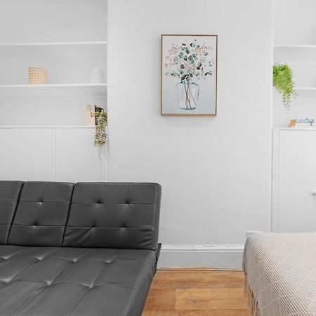 2 Bed Piccadilly Apartment 1 London Exterior foto