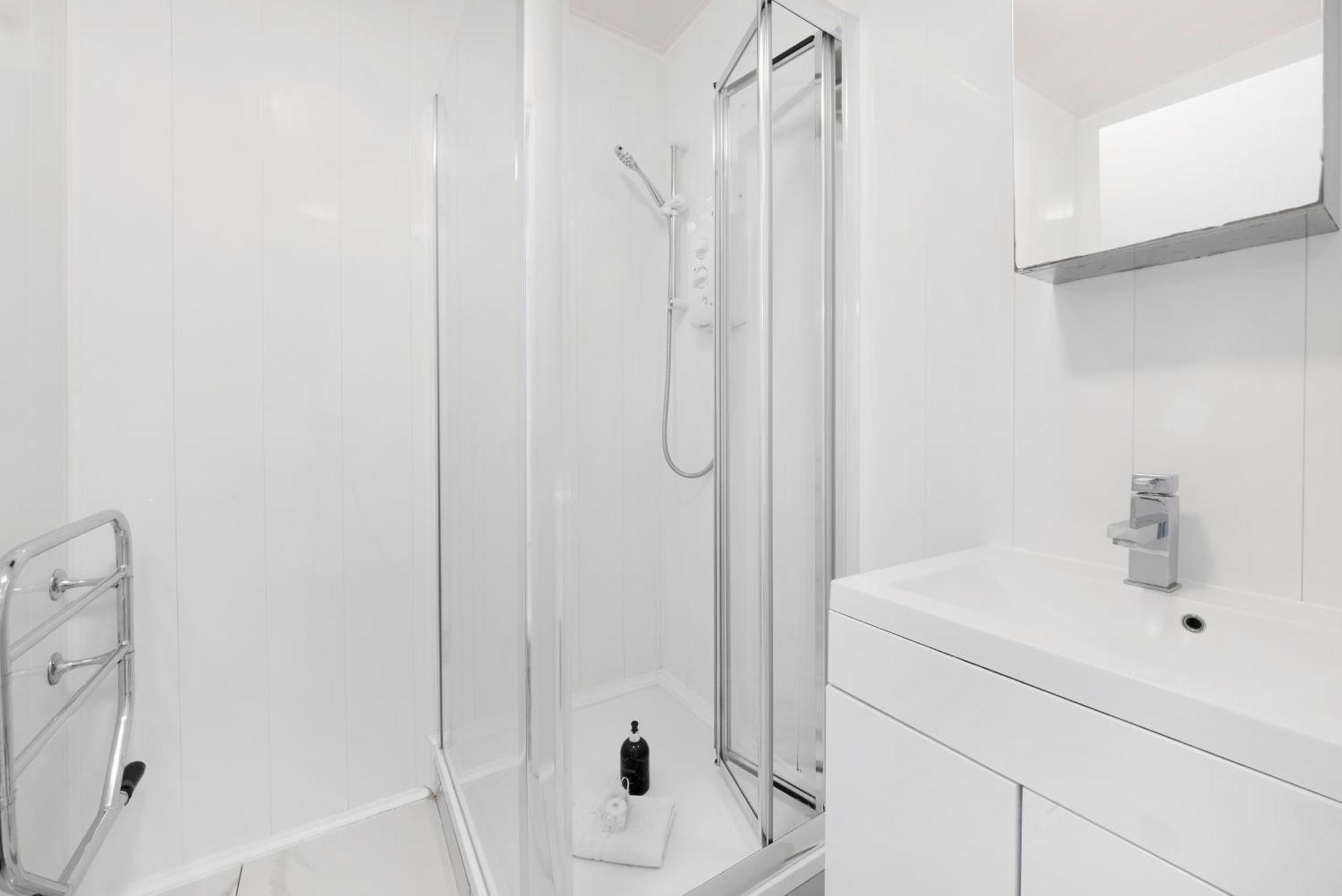 2 Bed Piccadilly Apartment 1 London Exterior foto